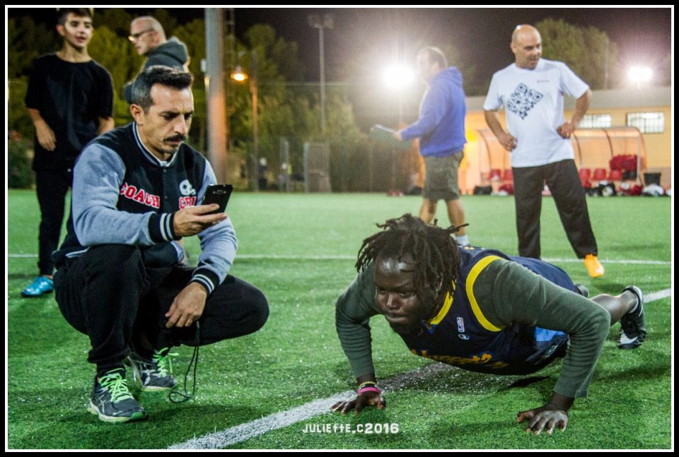 martin-elvis-king-seguito-da-coach-efisio-melis-foto-giulia-congia